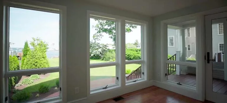 Double-hung Window Repair in Westchester, FL